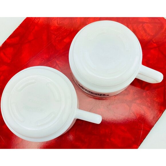 Vintage pair of cups, Maxwell House Cappuccino, French milk glass, Arcopal - Picture 7 of 8